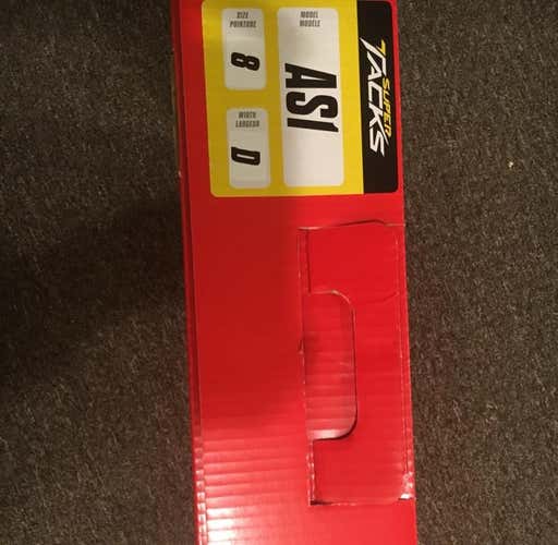 *Brand New* CCM Tacks AS1 Size 8D