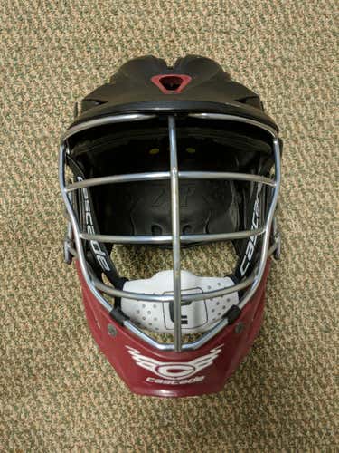 Cascade R Helmet Adult matte black. Offer trades.