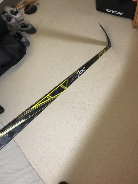 CCM Super Tacks Stick Righty Toe 96 - 100 Senior Used