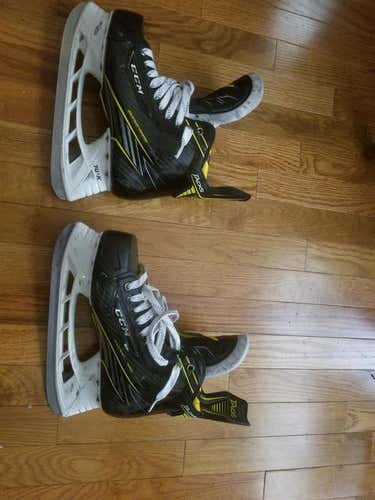 CCM Super Tacks Skates skates- SX8
