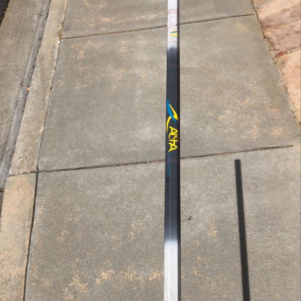 Alpha Carbon Fiber Lacrosse Shaft(Attack/Middy)(Used)