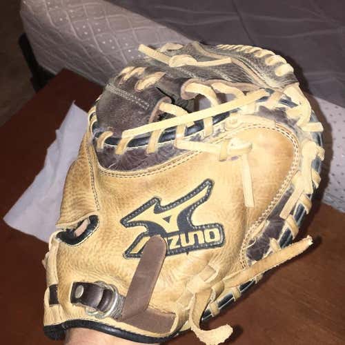 Mizuno worldwide catchers mitt