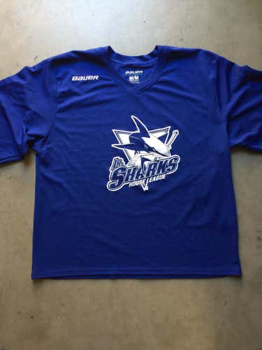 New  Bauer jersey Size Senior medium