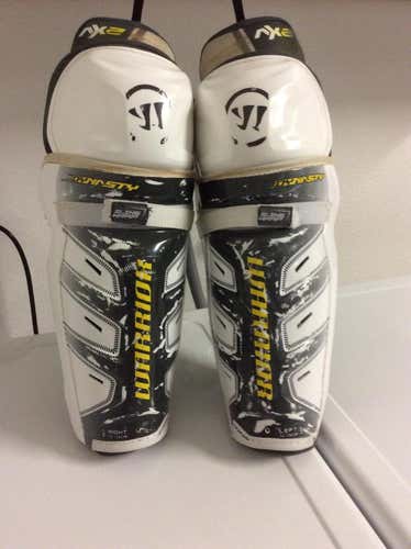 Warrior Dynasty AX2 Shin Pads, size 14