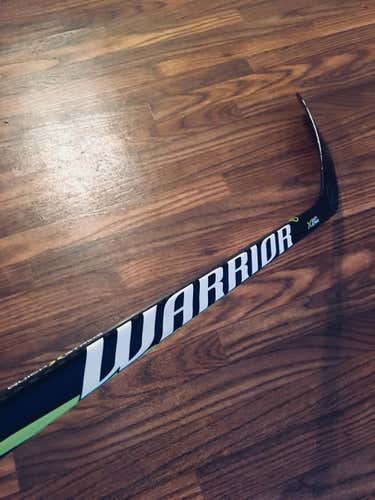 Warrior Alpha QX Pro Stick Righty Mid 81 - 85 Senior