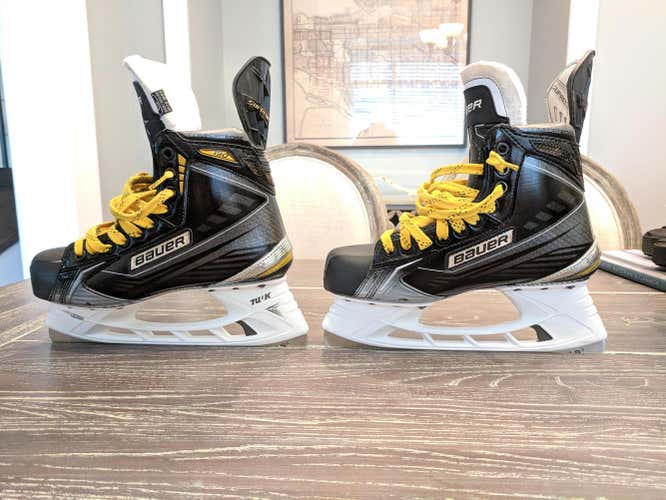 Bauer Supreme 190 Size 6 LIKE NEW