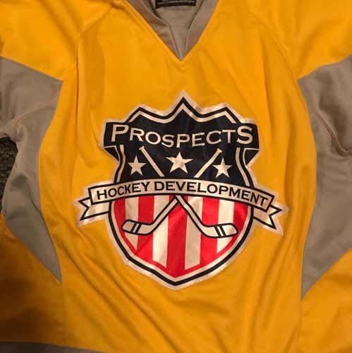 Hockey Jersey Size Medium