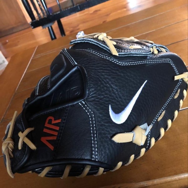 Nike Air Catchers Glove (discontinued)