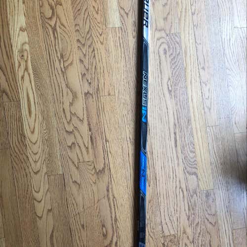 Bauer Nexus 1N (2017) Left 67 Flex Int. W/ Grip Teows Curve