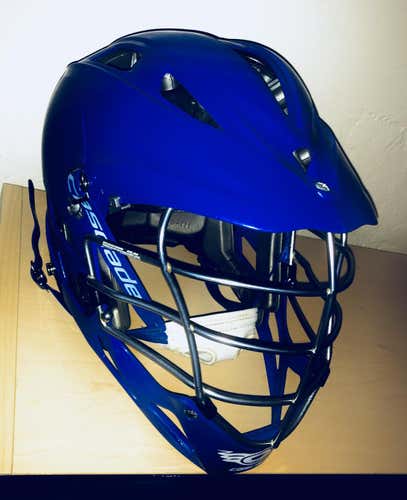Highly Negotiable New Cascade Pro-7 Helmet