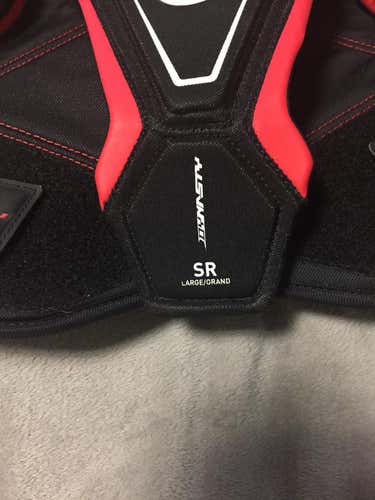 Shoulder Pads Senior