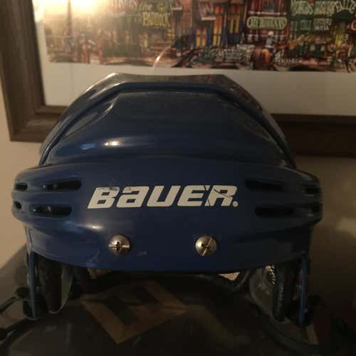 Bauer HH5000 Helmet. Large