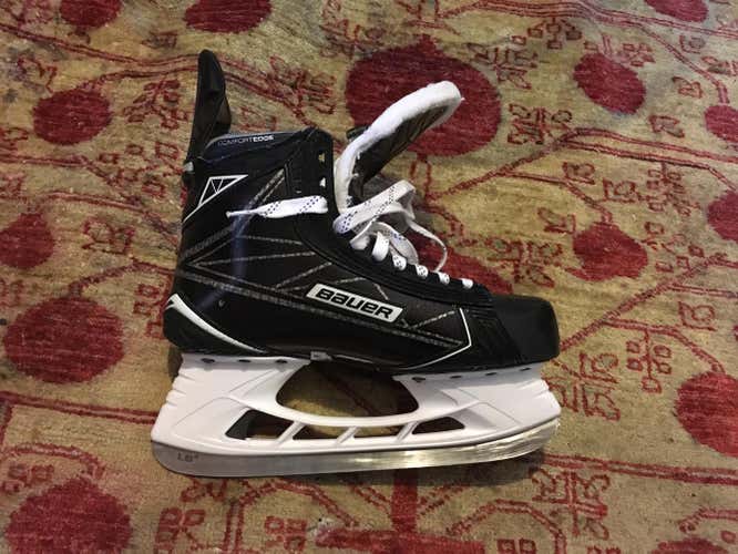 New Bauer Supreme 1S Skates Senior Size 8