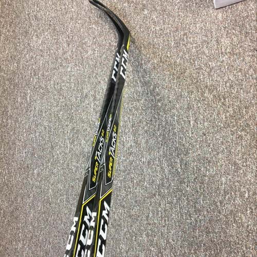 2 Brand New Prostock CCM Supertack 2.0 Grip 85flex P28 Mcdavid  Right Handed 2 For 250.00