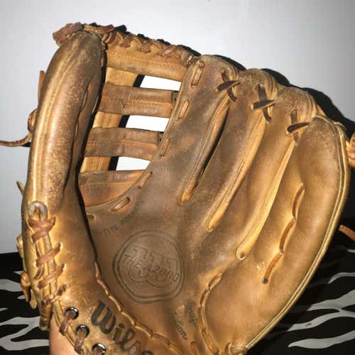 Vintage Wilson A2000 XLO Baseball/Softball RH Baseball Glove