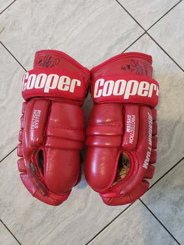 Sergei Federov signed and game worn cooper air rolls