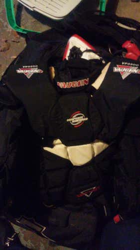 Vaughn Pro Goalie Chest Protector Senior