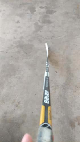 Bauer TotalOne NXG Stick Righty Mid 76 - 80 Senior