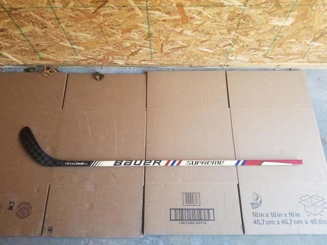Bauer TotalOne NXG Stick Lefty Mid 51-55 Junior