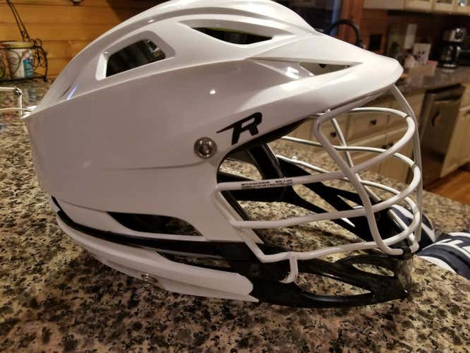 Cascade R Helmet Adult