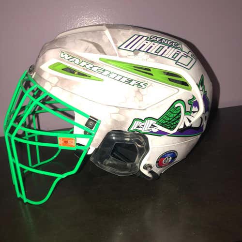 Warcheifs Box Helmet