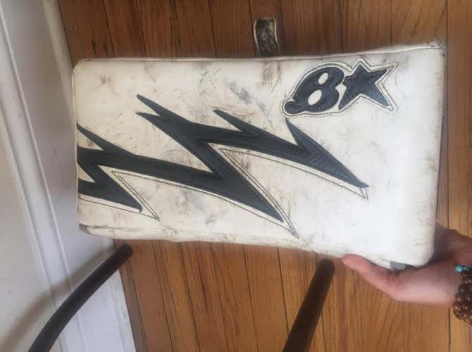 Brian’s Regular Glove And Blocker