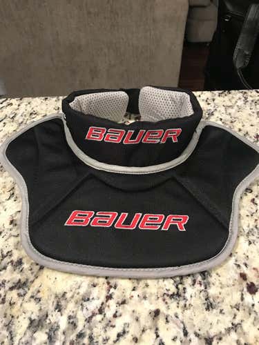 Bauer Neck Protector Senior