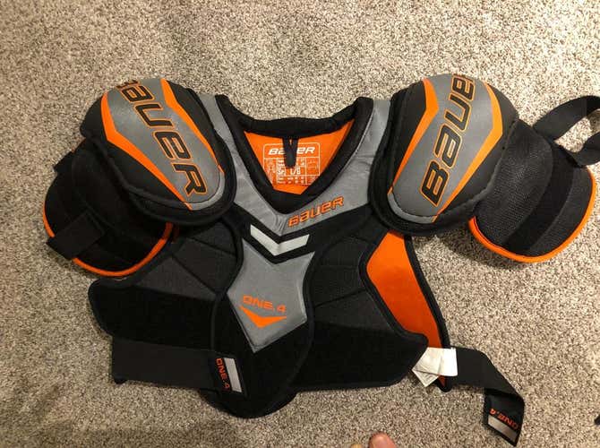 Bauer Supreme One 4 Shoulder Pads Senior Large