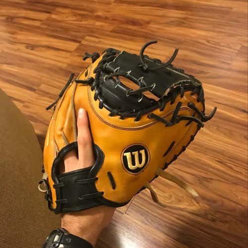 Wilson A2000 “pudge” Catchers Mitt