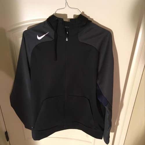 Large Nike Boys Philly Showcase Hoodie