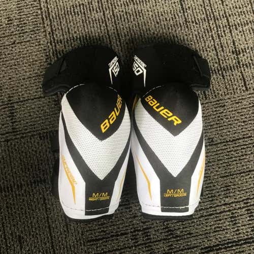 Like New Bauer Supreme 150 - Size Medium