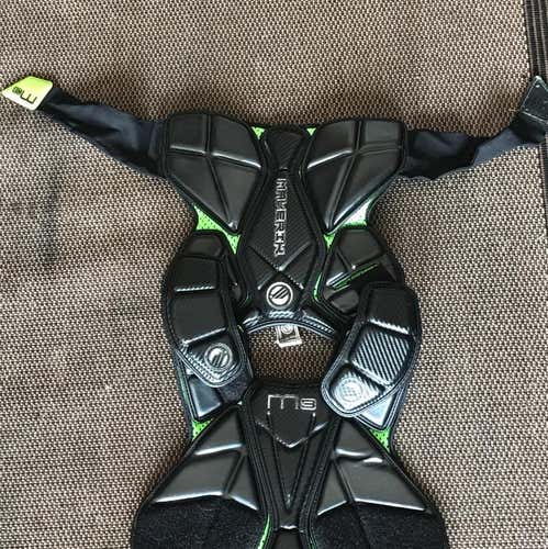 Maverik m3 Shoulder Pads