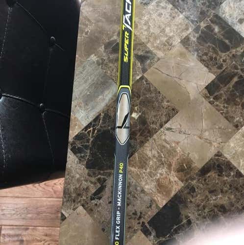 CCM SuperTacks RH 60 Flex P40 McKinnon 57”