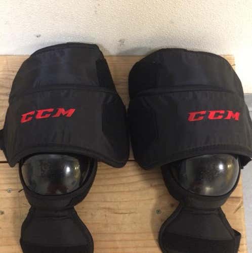 CCM Goalie Knee Guards Senior