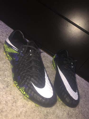 New Nike Hypervenom Phinish 2 NEED SOLD BY MAY 20