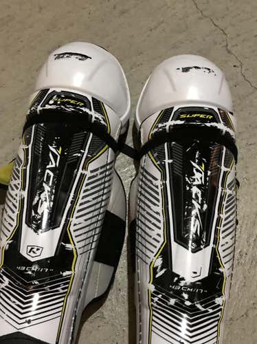 CCM Super Tacks Shin Pads Size 17”