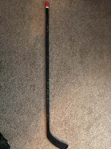 CCM Ribcore reckoner Stick Righty Mid 81 - 85 Senior