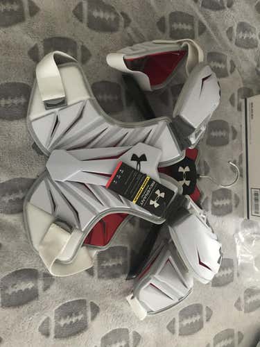Under Armour Revenant Shoulder Pads
