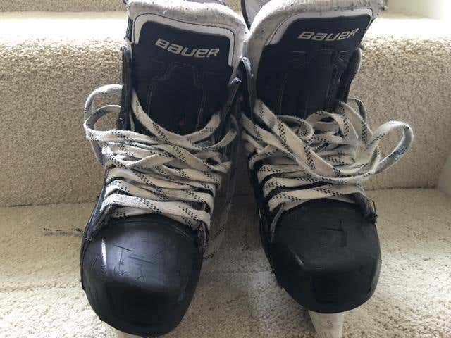 Bauer Supreme S190 Skates Youth Size 4