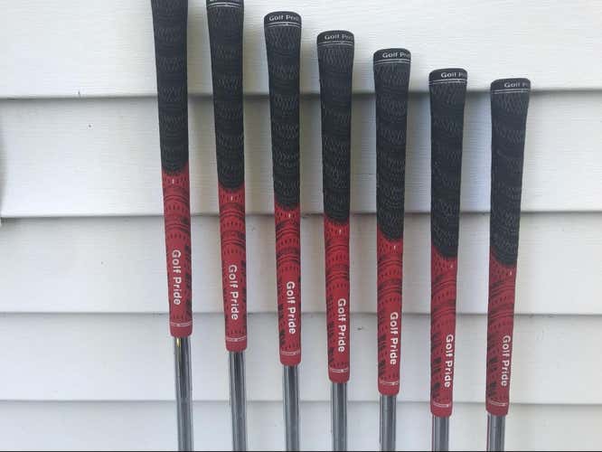 Taylormade Tour Preferred MC 4-PW Iron Set