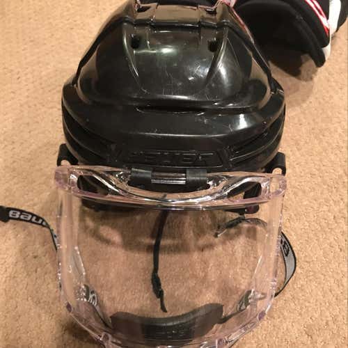 Bauer Re-Akt 100 w/ Full Shield