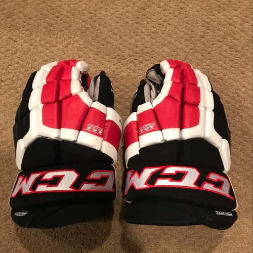 CCM CS400 Hockey Gloves 14”