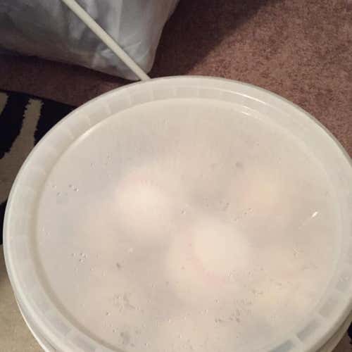 Bucket With 28 White Baseball {Synthetic Leather}