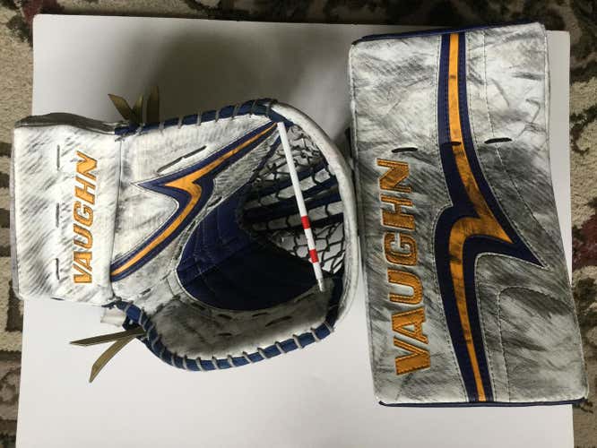 Pro Return Vaughn Pro V Elite Goalie Glove & Blocker Set