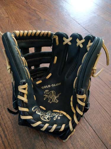 Rawlings Heart of the Hide 11.75" H Web - Barely Used