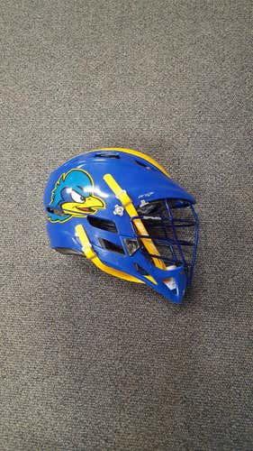 Custom University of Delaware - Cascade Pro-7 Helmet