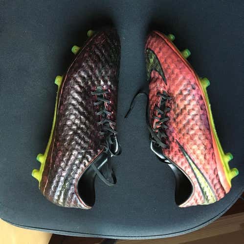 Nike Hypervenom Phantom 1 Size 8.5