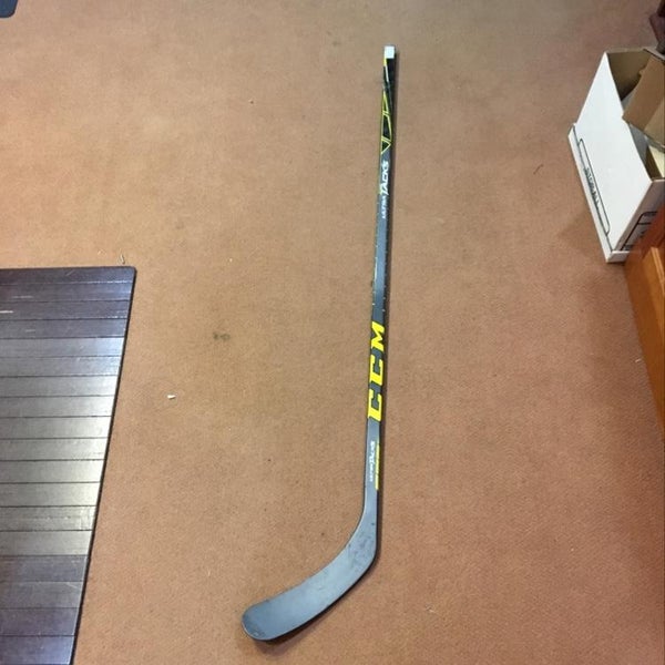 CCM Ultra Tacks Pro Stock Right Handed P90 Curve
