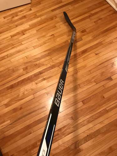 New Bauer MX3 Stick Lefty Mid 95 Flex Senior