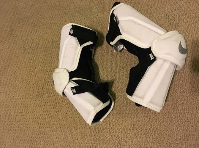 Nike Vapor 2.0 Arm Guards New